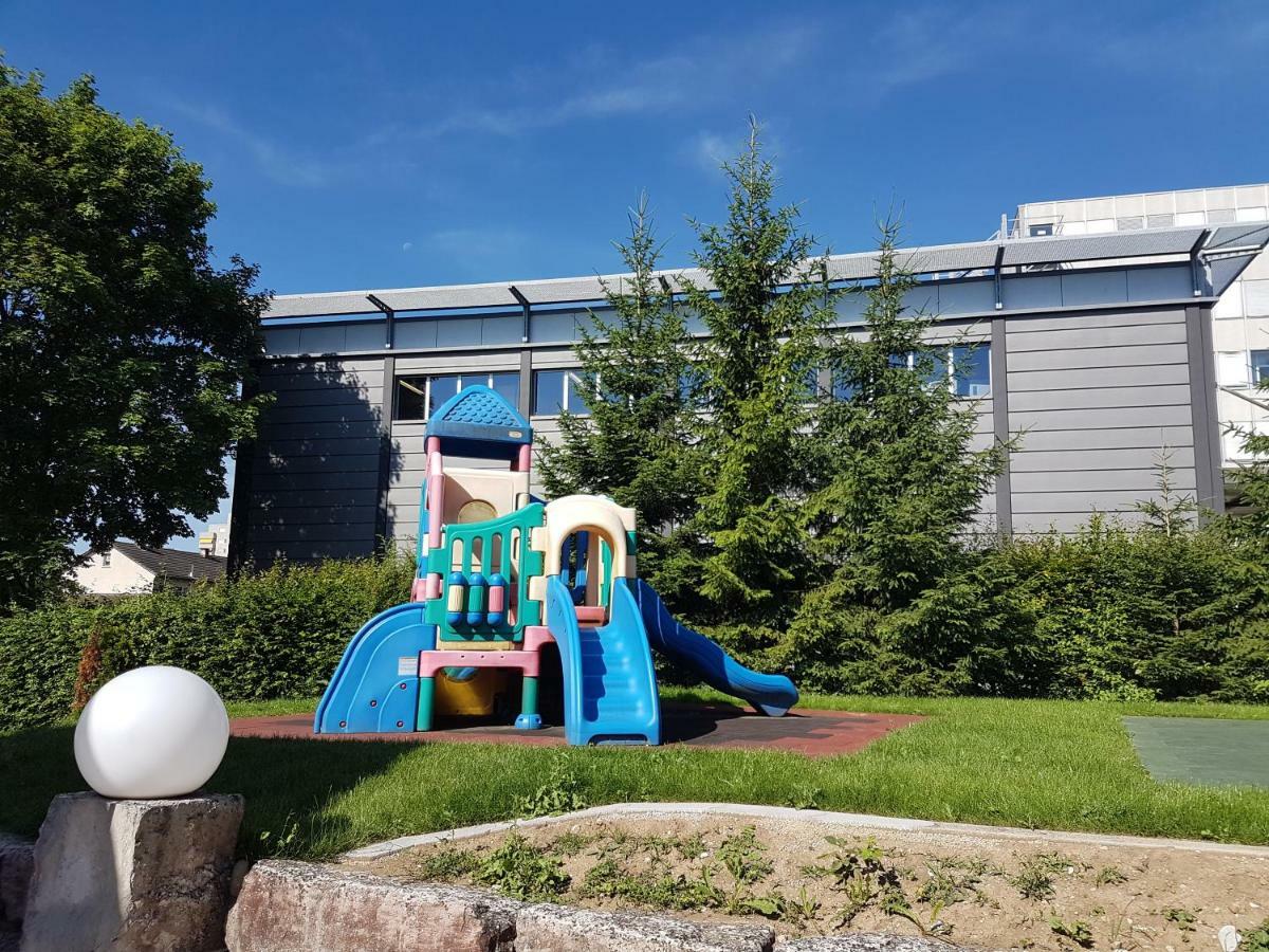 Hotel Urs Und Viktor Bettlach Zewnętrze zdjęcie